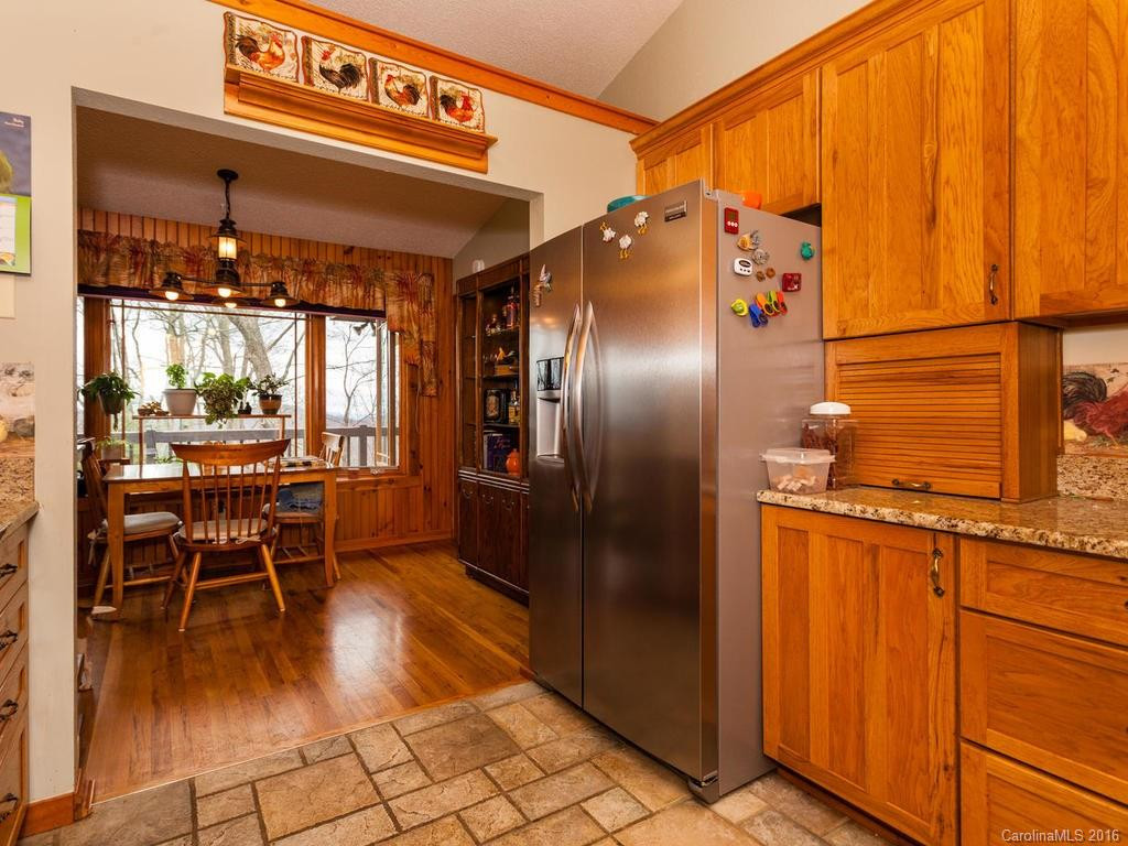 243 Pioneer Ridge - Photo 6