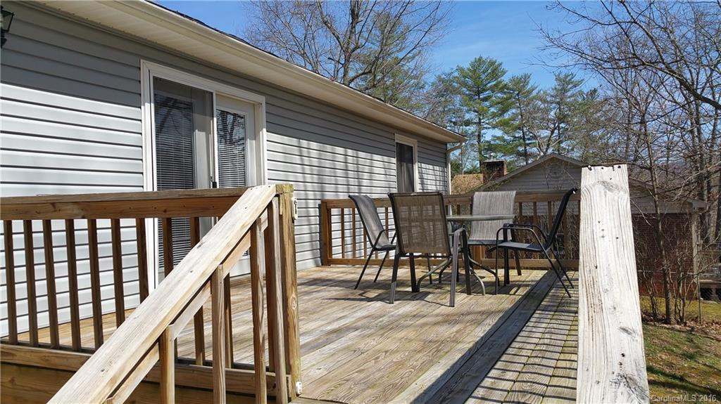 327 Heather Court - Photo 4