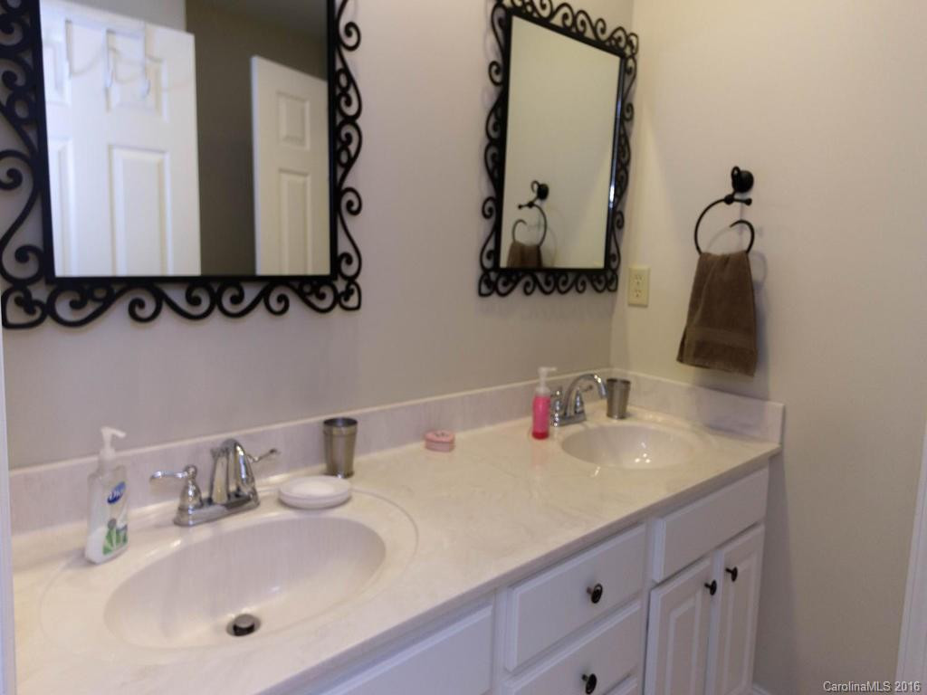 644 Vista Falls Road - Photo 18