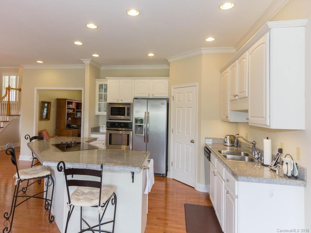 644 Vista Falls Road - Photo 7
