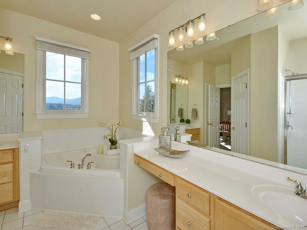 7 White Ash Drive - Photo 12