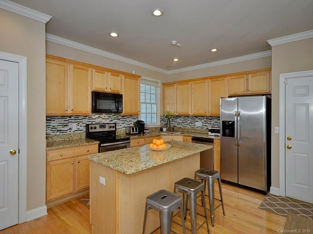 7 White Ash Drive - Photo 3