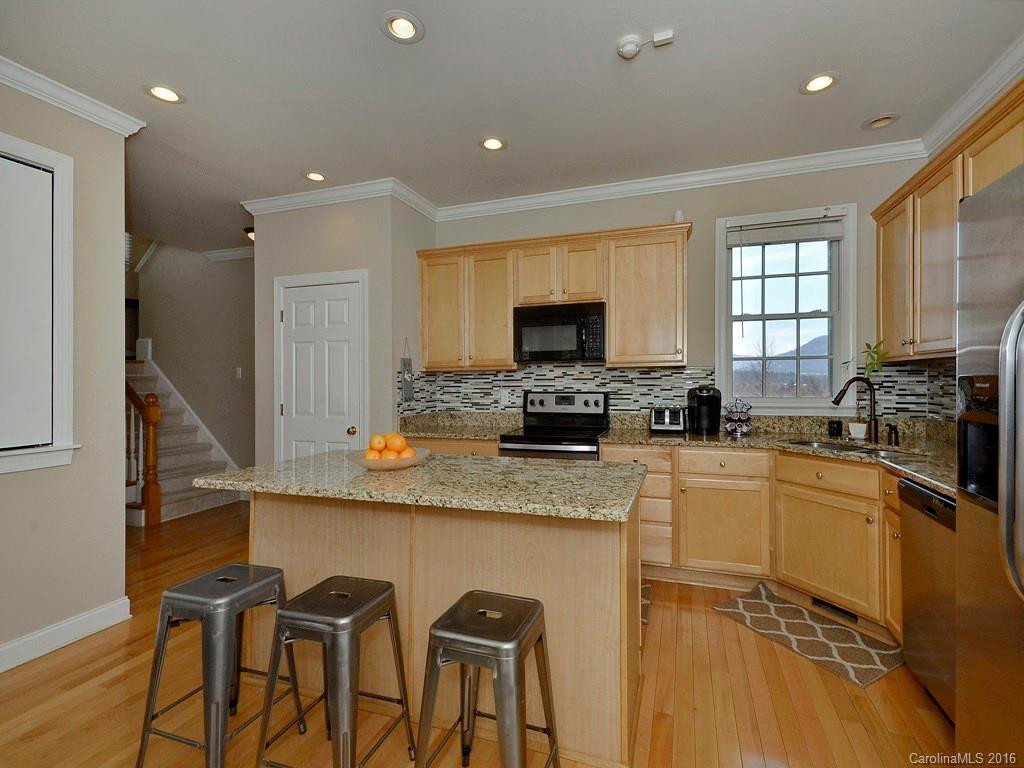 7 White Ash Drive - Photo 4