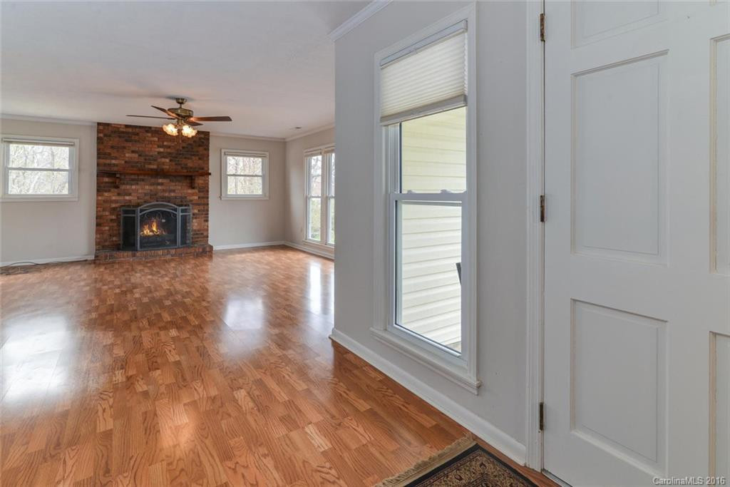 14 Gentlebreeze Lane - Photo 2