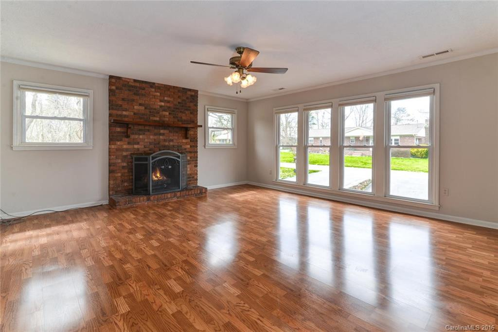 14 Gentlebreeze Lane - Photo 3