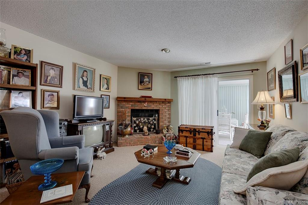 60 Lakeview Court #60 - Photo 7