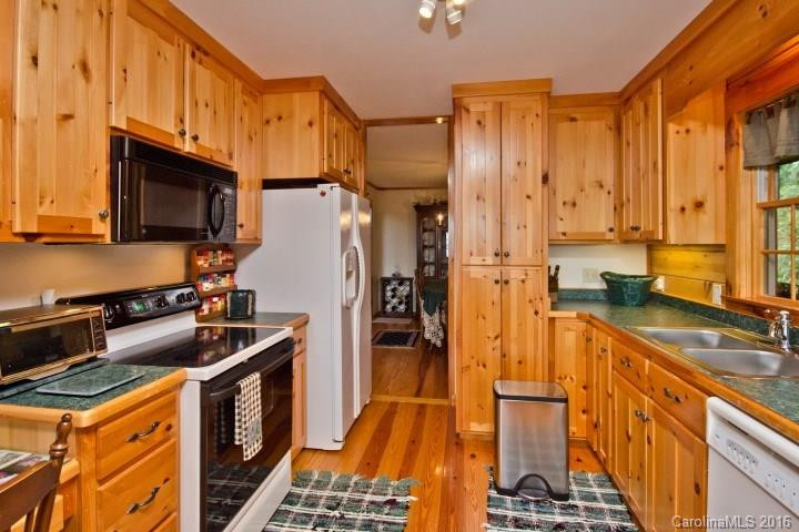 104 Christmas Tree Lane #786 - Photo 4