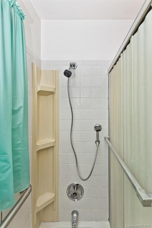 8 Pine Burr Road #10 - Photo 15