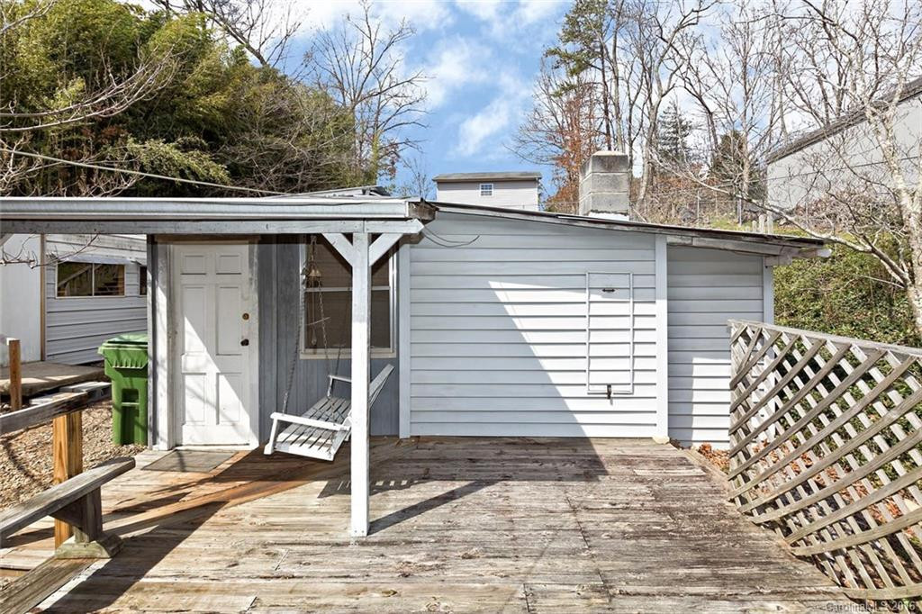 8 Pine Burr Road #10 - Photo 18
