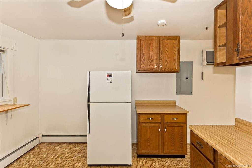 8 Pine Burr Road #10 - Photo 6