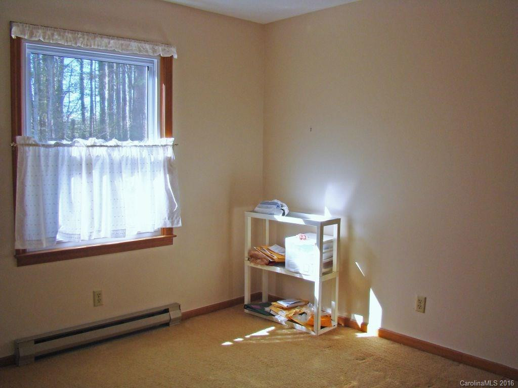 25 Walton Drive - Photo 11