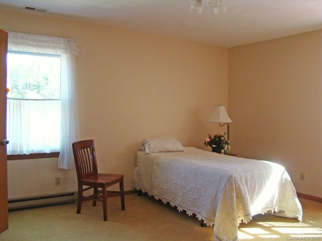 25 Walton Drive - Photo 6