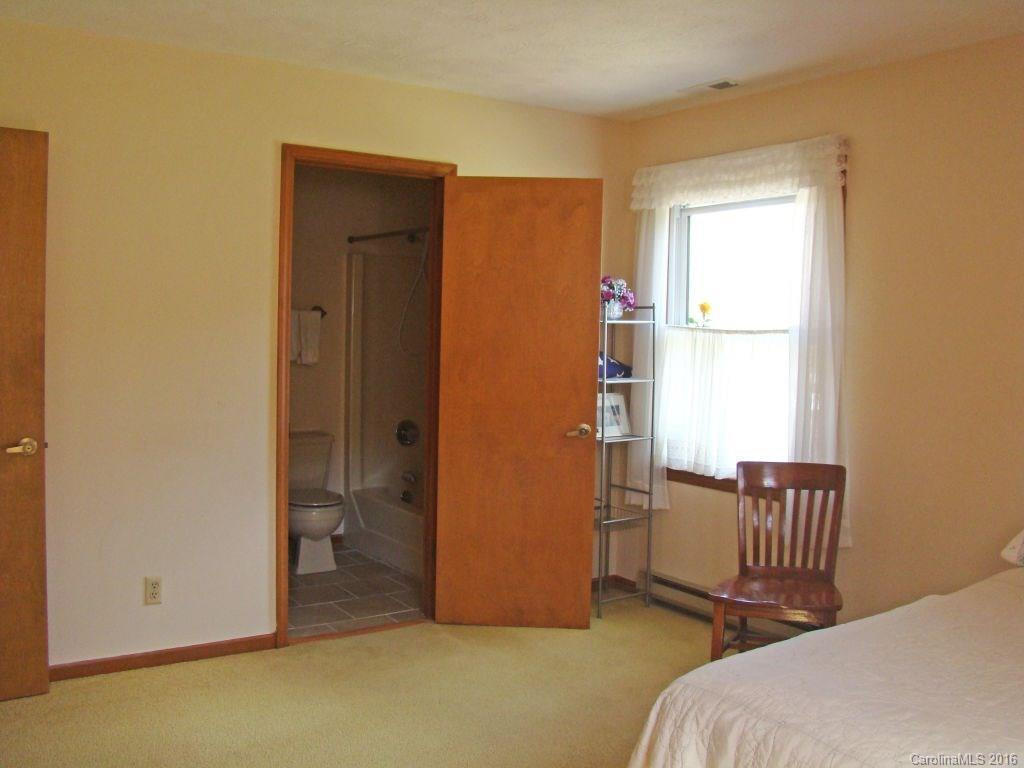 25 Walton Drive - Photo 7
