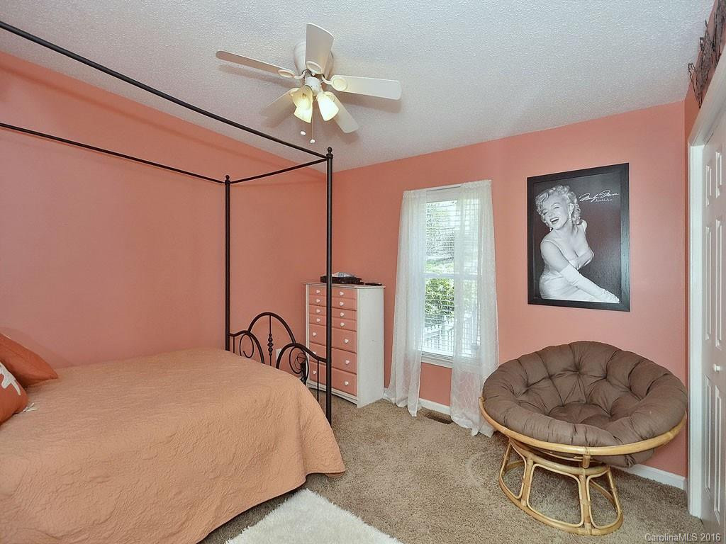 58 Winding Oak Drive - Photo 12