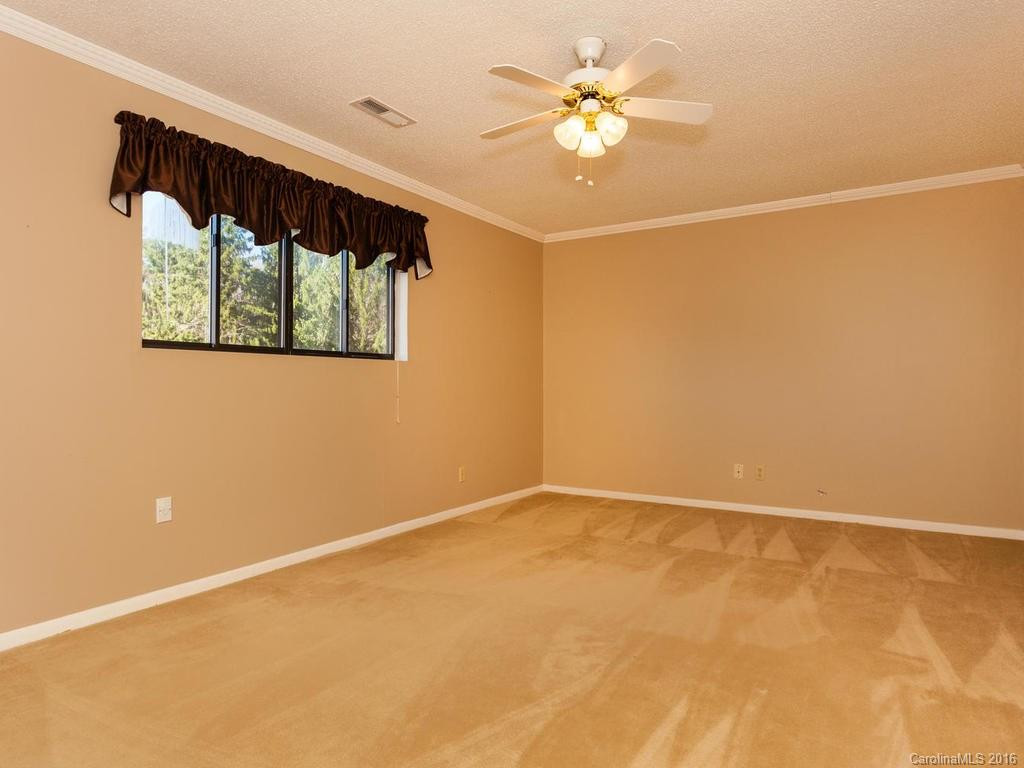 115 Brentwood Drive #5 - Photo 13