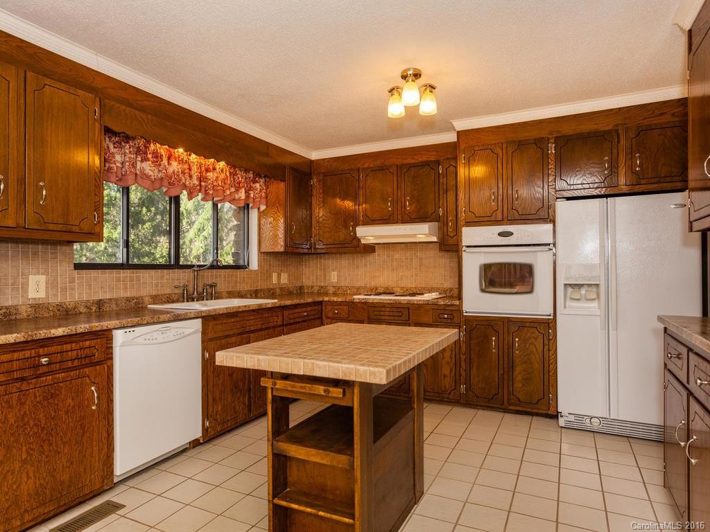 115 Brentwood Drive #5 - Photo 5