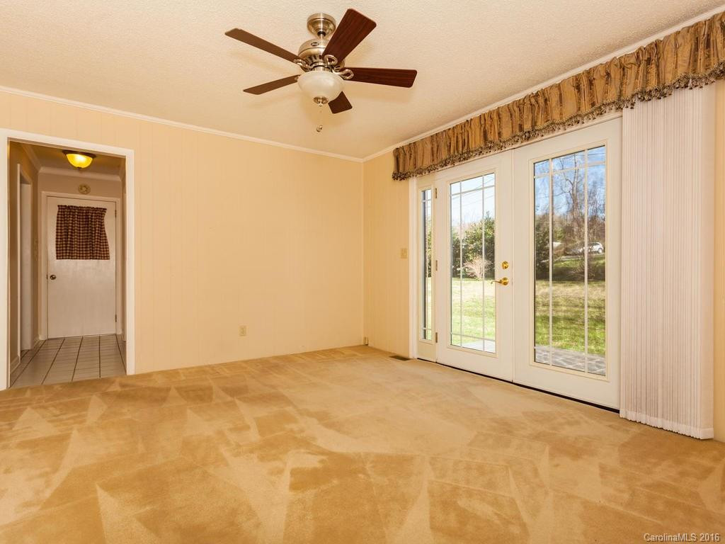 115 Brentwood Drive #5 - Photo 8