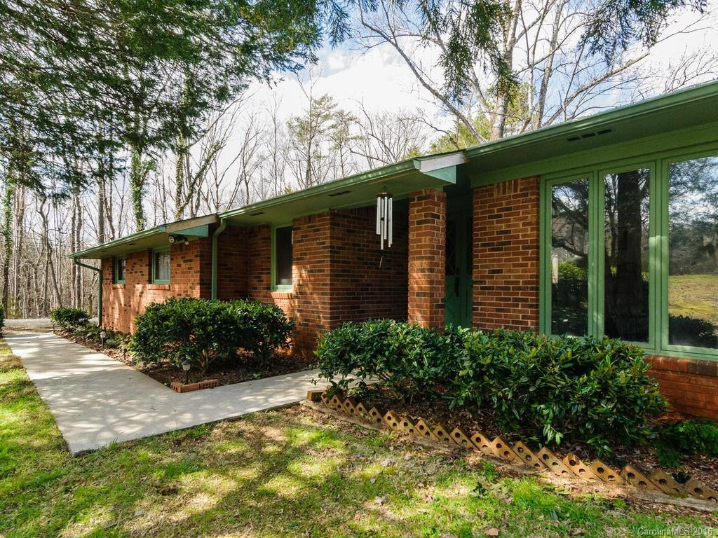 186 Catherine Drive
