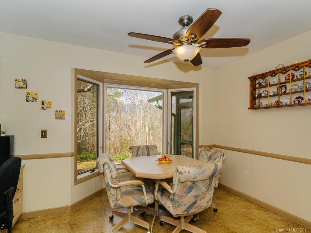 186 Catherine Drive - Photo 13