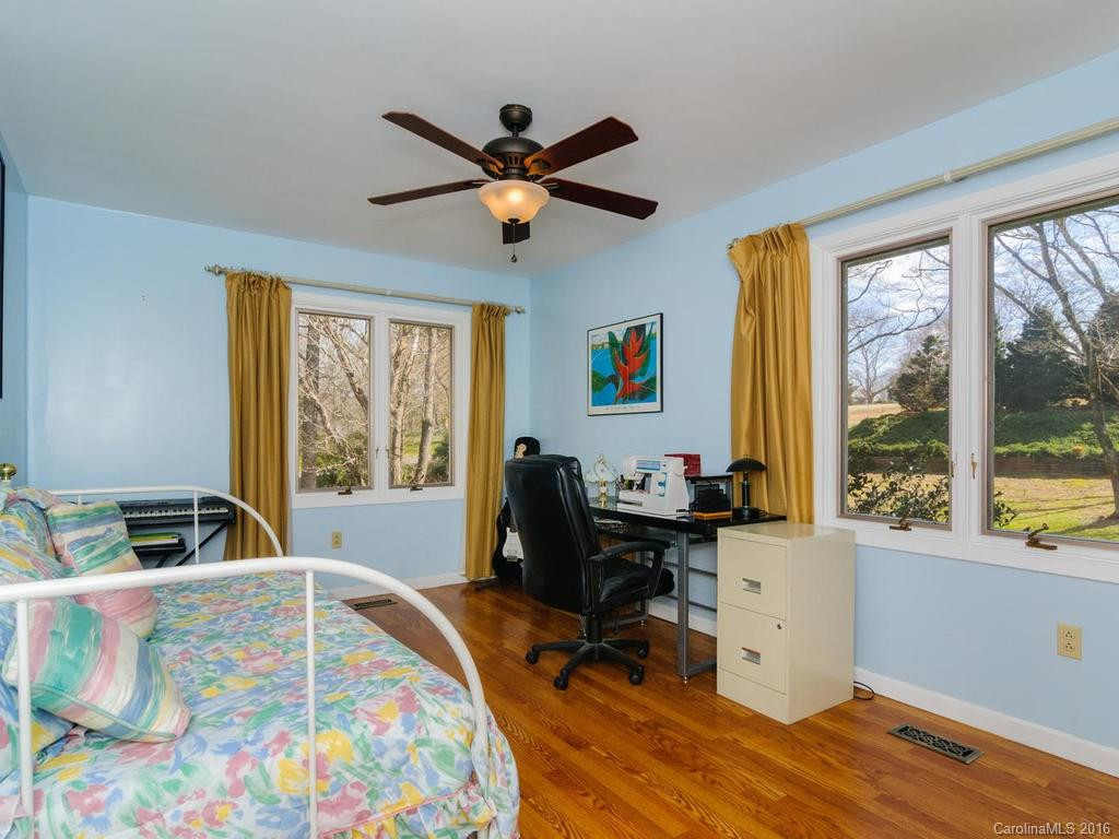 186 Catherine Drive - Photo 18