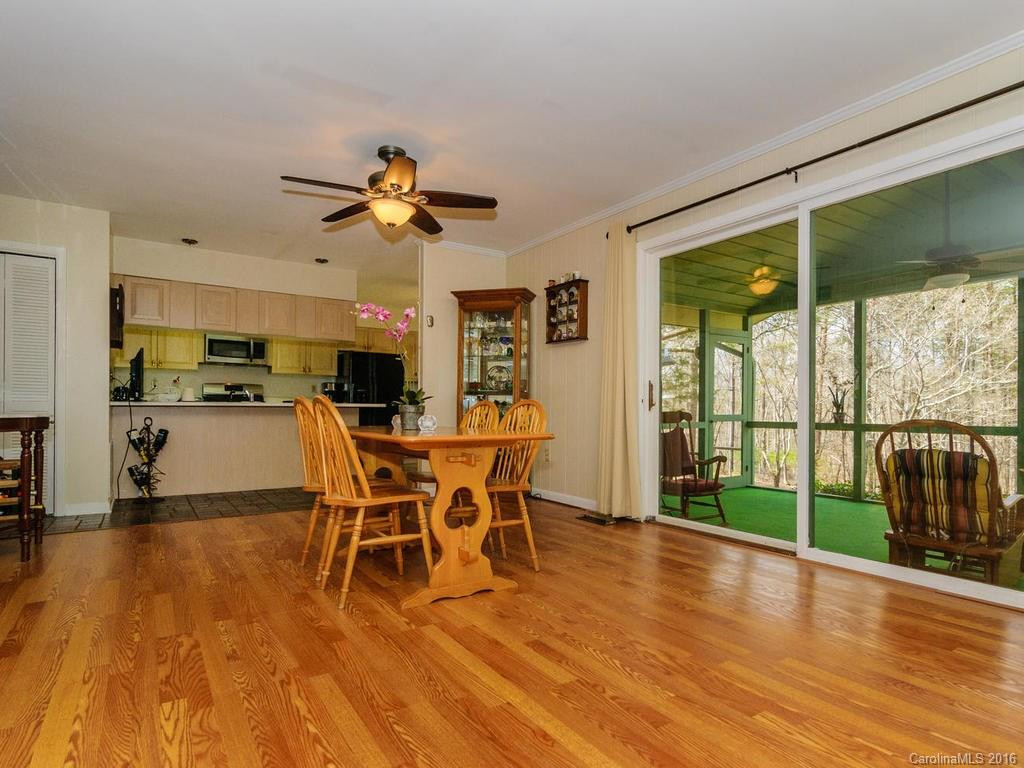 186 Catherine Drive - Photo 8