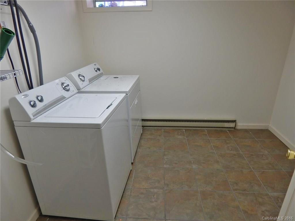 115 Applewood Drive - Photo 15