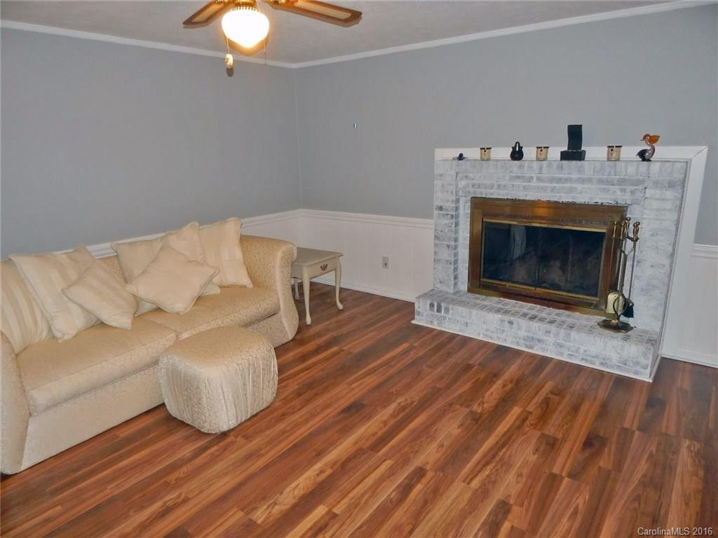115 Applewood Drive - Photo 19