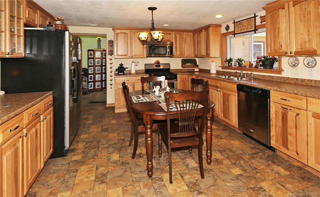 27 Carl Burnette Drive - Photo 6