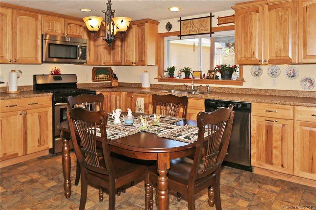 27 Carl Burnette Drive - Photo 7