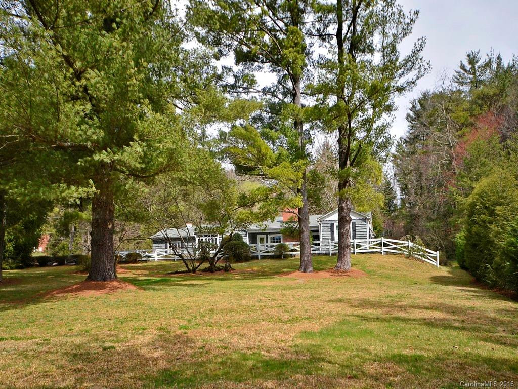 2618 Haywood Road - Photo 2