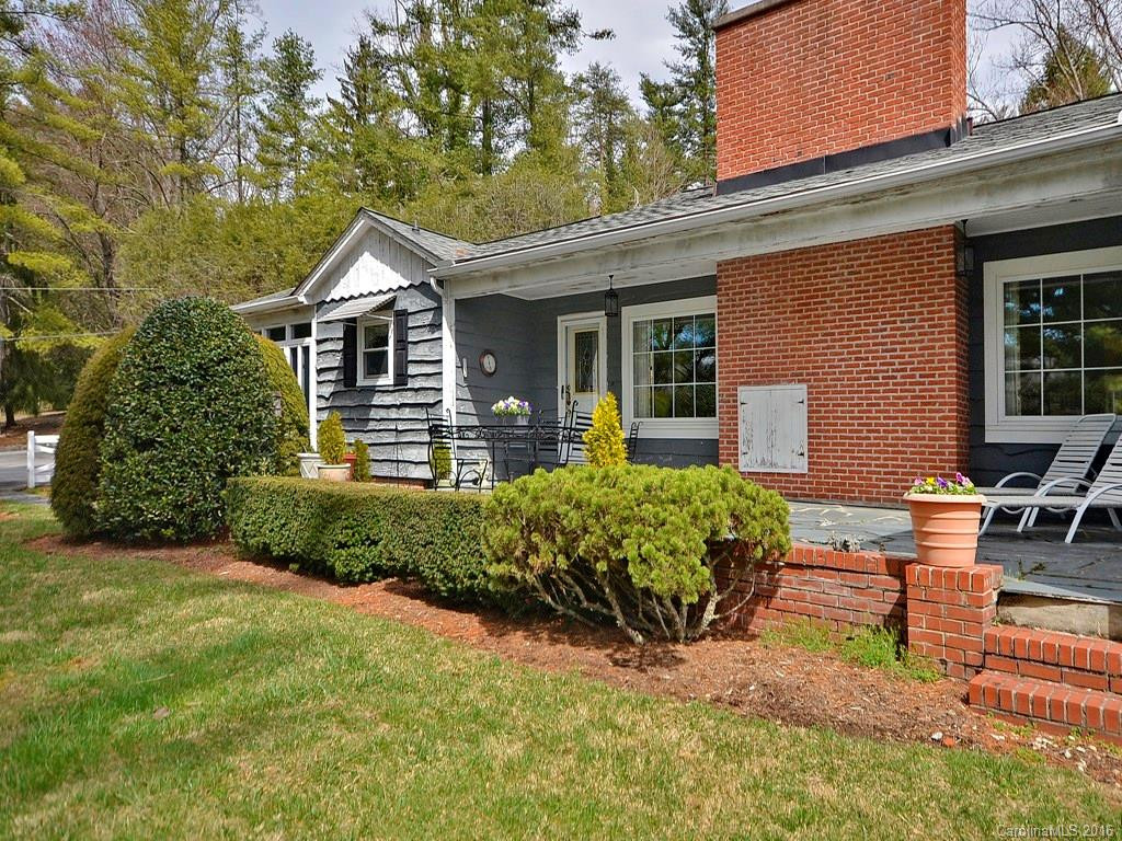 2618 Haywood Road - Photo 3
