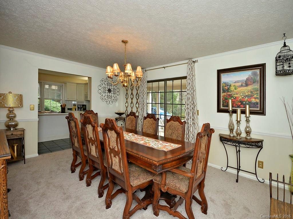 141 Ridgewood Place - Photo 5