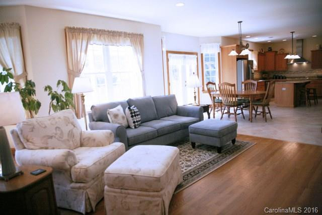 261 Fairway Falls Road - Photo 4
