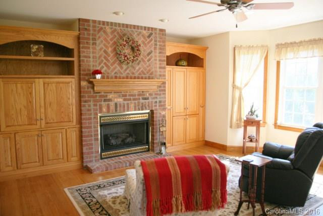 261 Fairway Falls Road - Photo 7