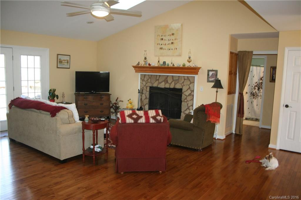 5 Burnette Drive - Photo 3