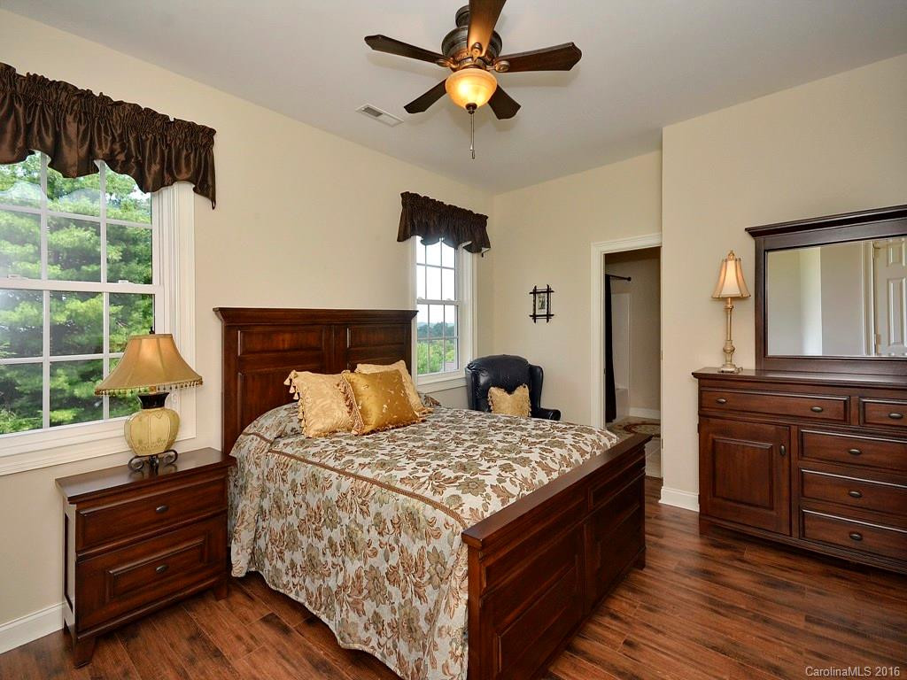22 Thornapple Drive - Photo 15