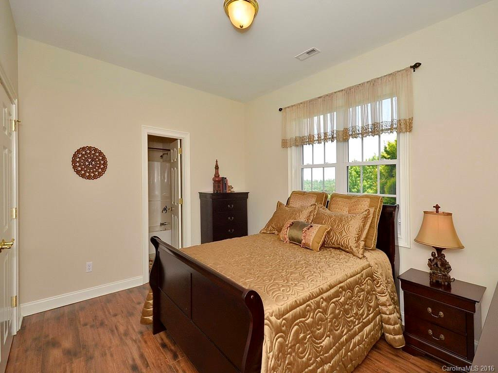 22 Thornapple Drive - Photo 16