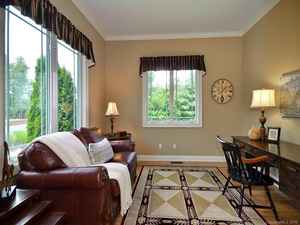 22 Thornapple Drive - Photo 8