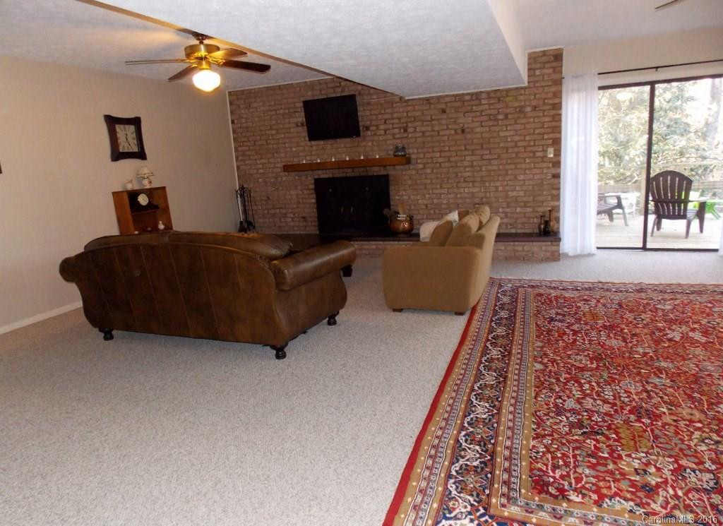 224 Sky Lake Drive - Photo 14