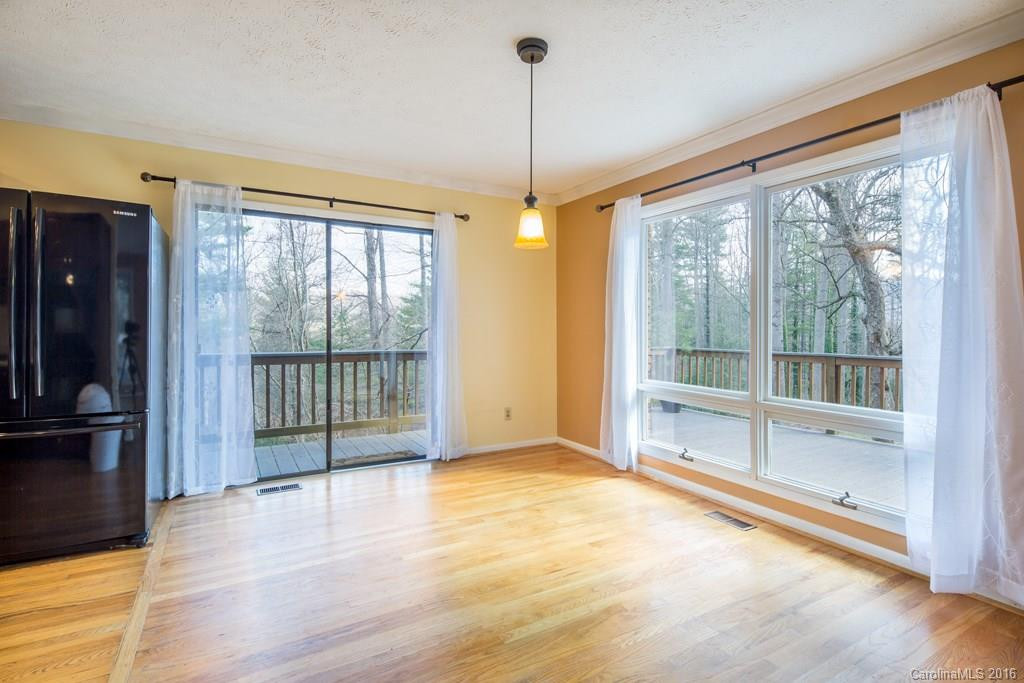224 Sky Lake Drive - Photo 5