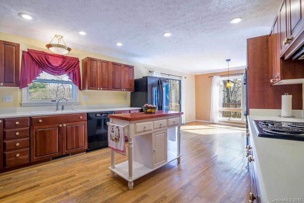 224 Sky Lake Drive - Photo 6