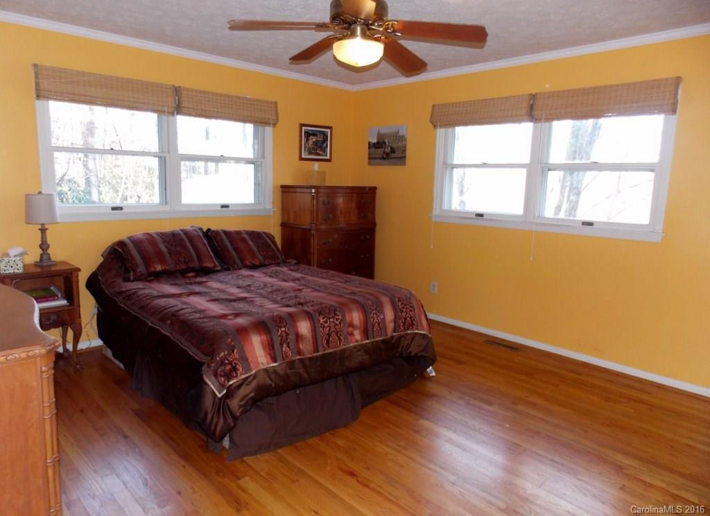 224 Sky Lake Drive - Photo 10