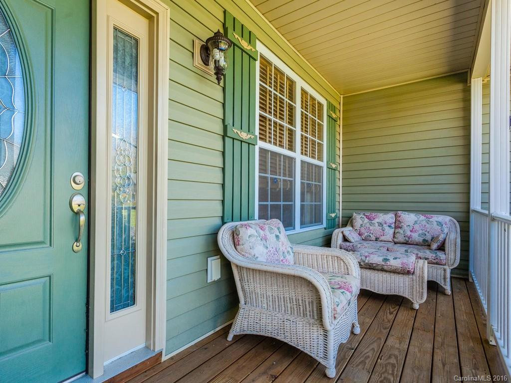 47 Springs Drive #1 - Photo 2