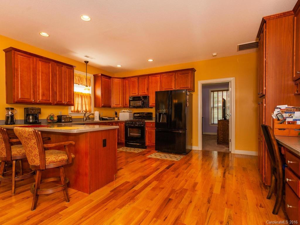 47 Springs Drive #1 - Photo 6