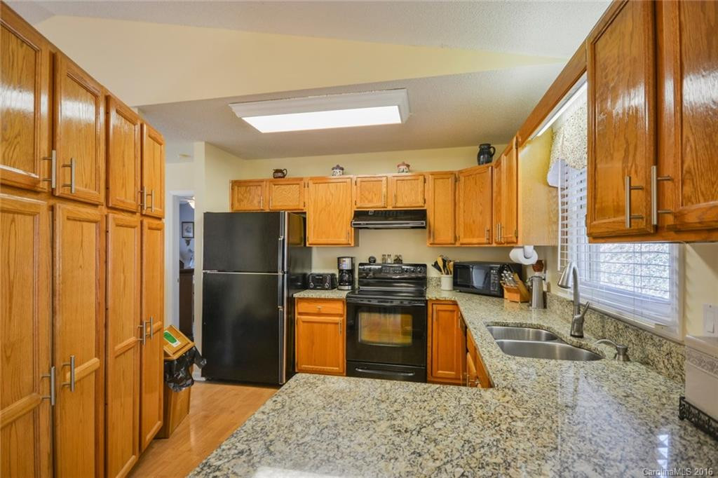 20 Simpson Hollow Road - Photo 7