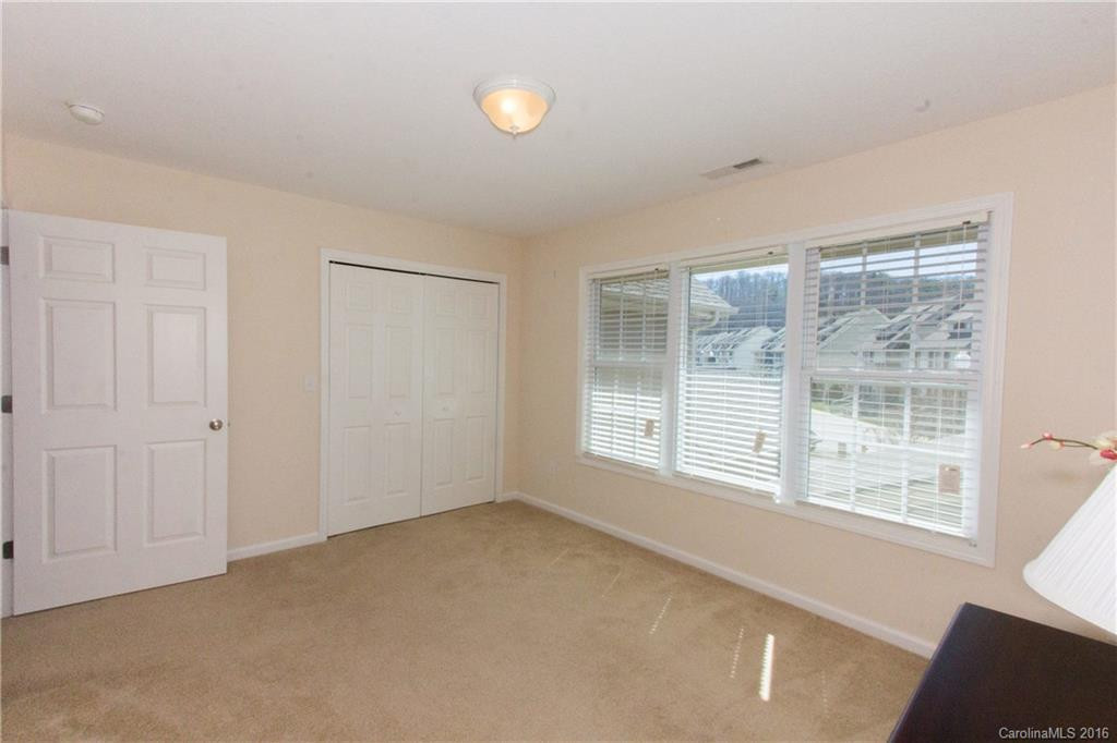 53 Rotunda Circle #53 - Photo 18