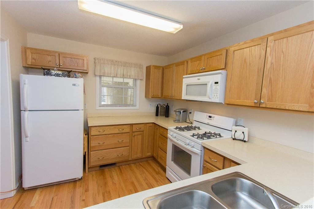 53 Rotunda Circle #53 - Photo 9
