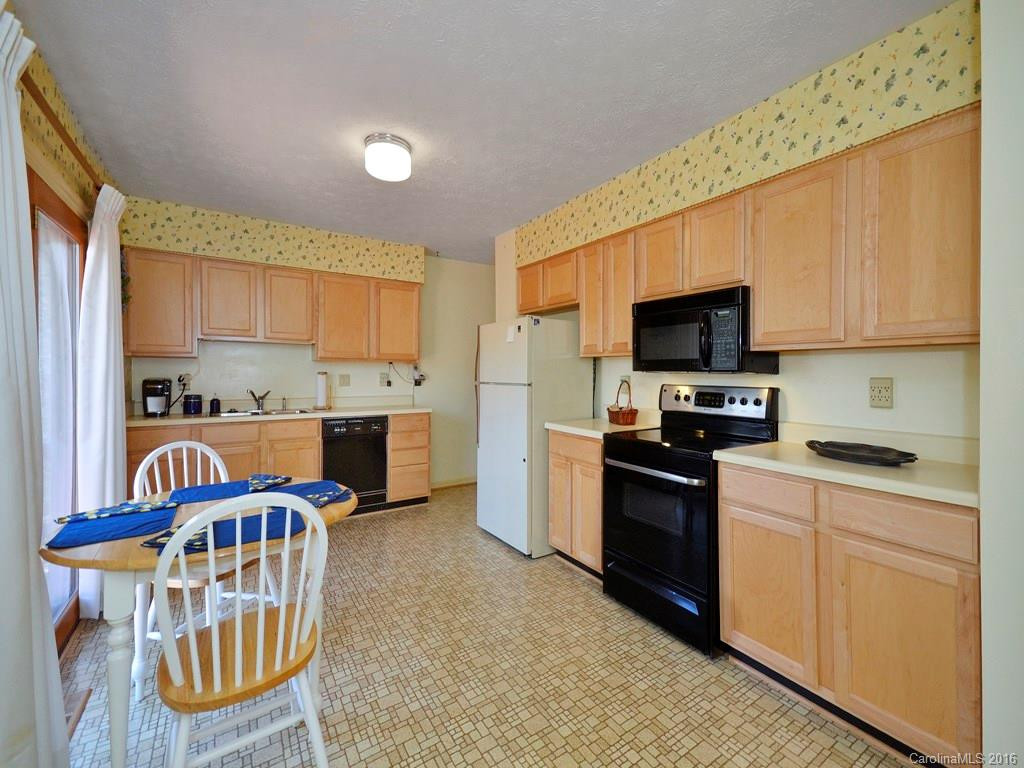 108 Botany Drive - Photo 7