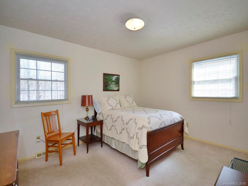 108 Botany Drive - Photo 9