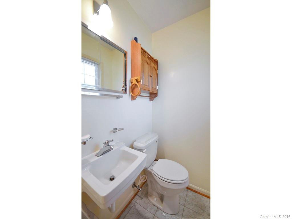 108 Botany Drive - Photo 10